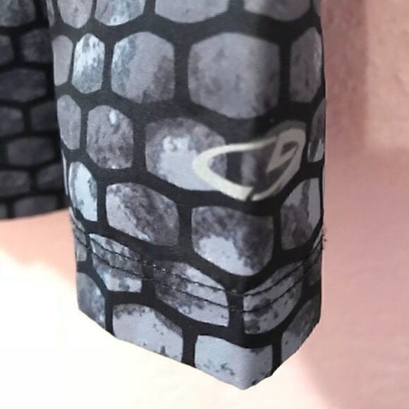 Champion Duo Dry Zip Up Lightweight sweatshirt. Large. - Picture 7 of 9